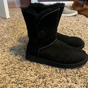 Short Bailey button Ugg